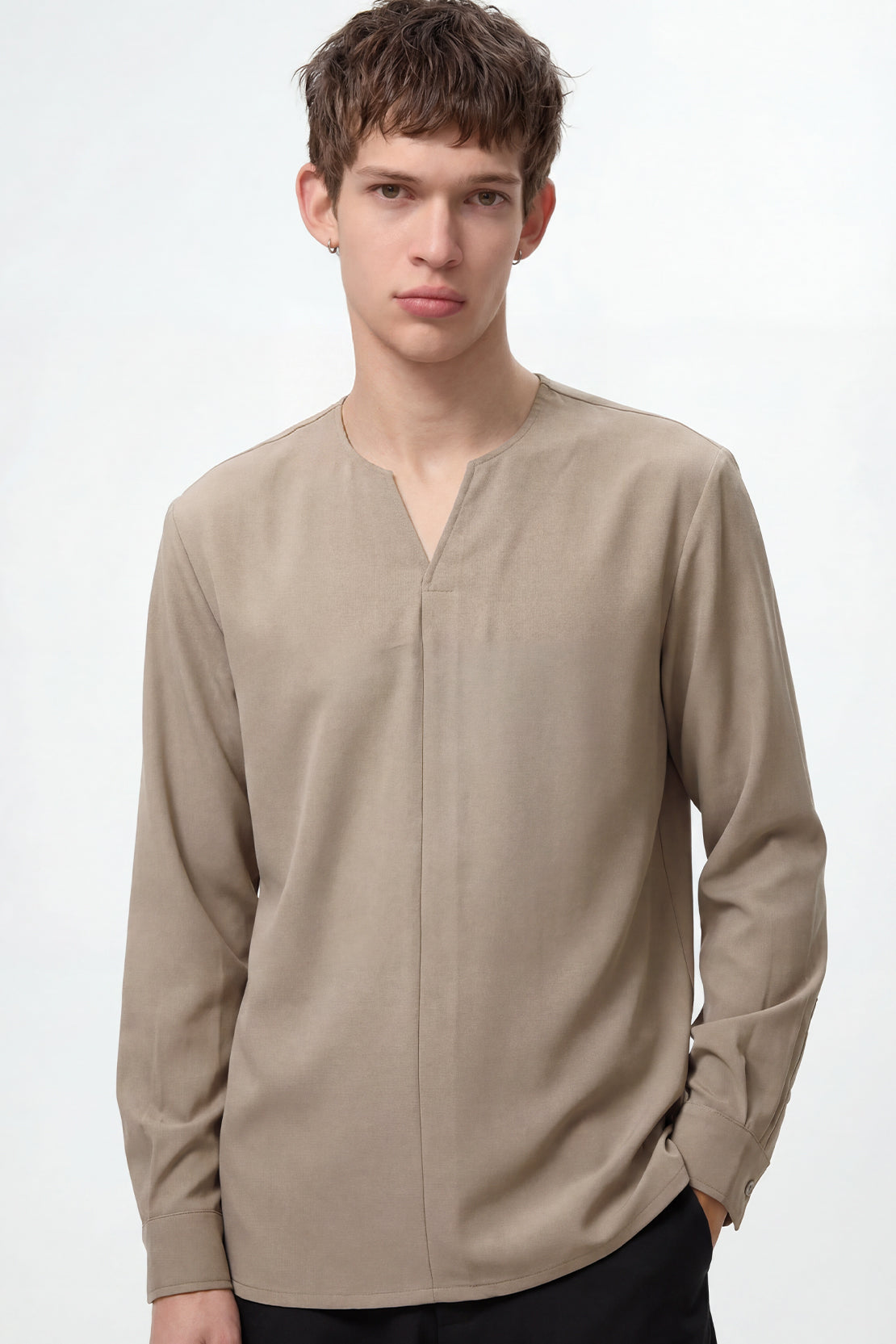 KOKO Pure-Ease Relaxed V-Neck Shirt – Beige,Black & White