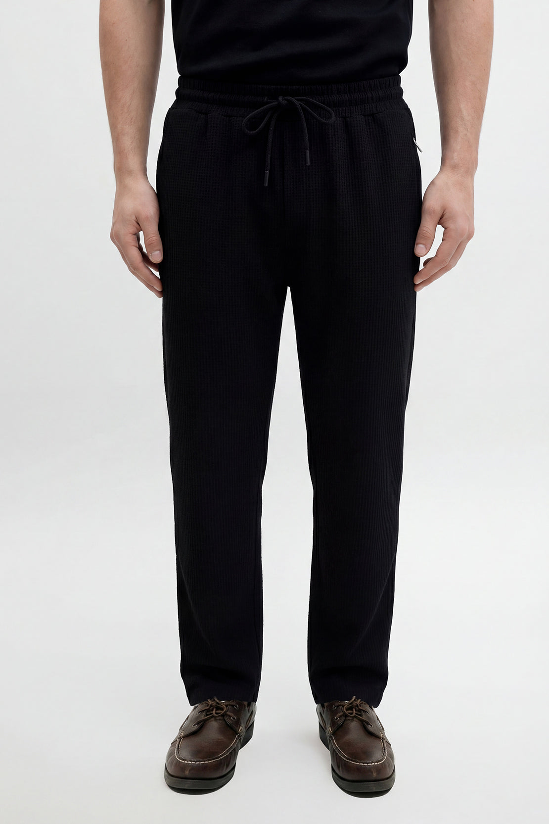 KOKO Structured Knit Relaxed Trouser – Black