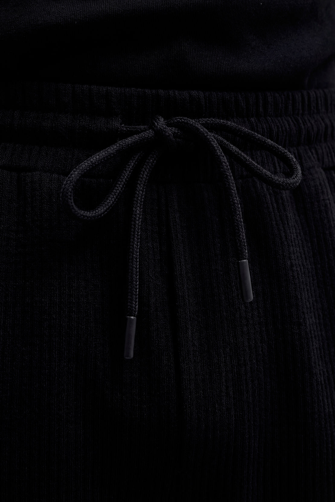 KOKO Structured Knit Relaxed Trouser – Black