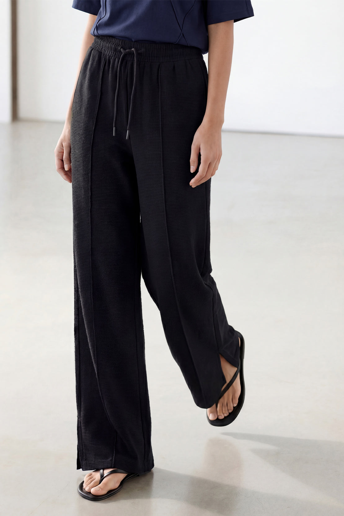 KOKO Textured Knit Relaxed Fit Trouser -Coffee, Black, Clay & Brown