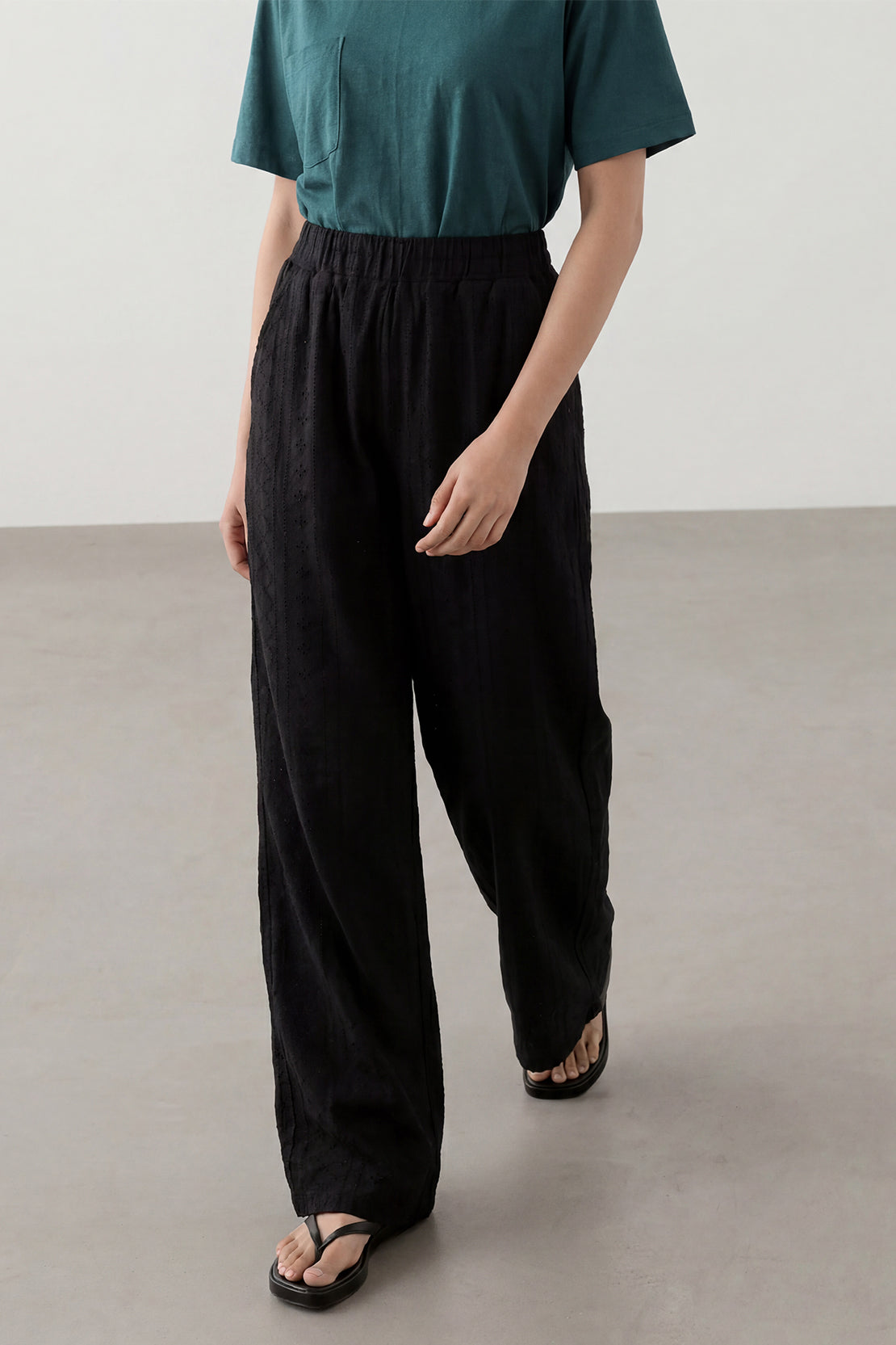 KOKO Nova Knit Relaxed Trouser – Black