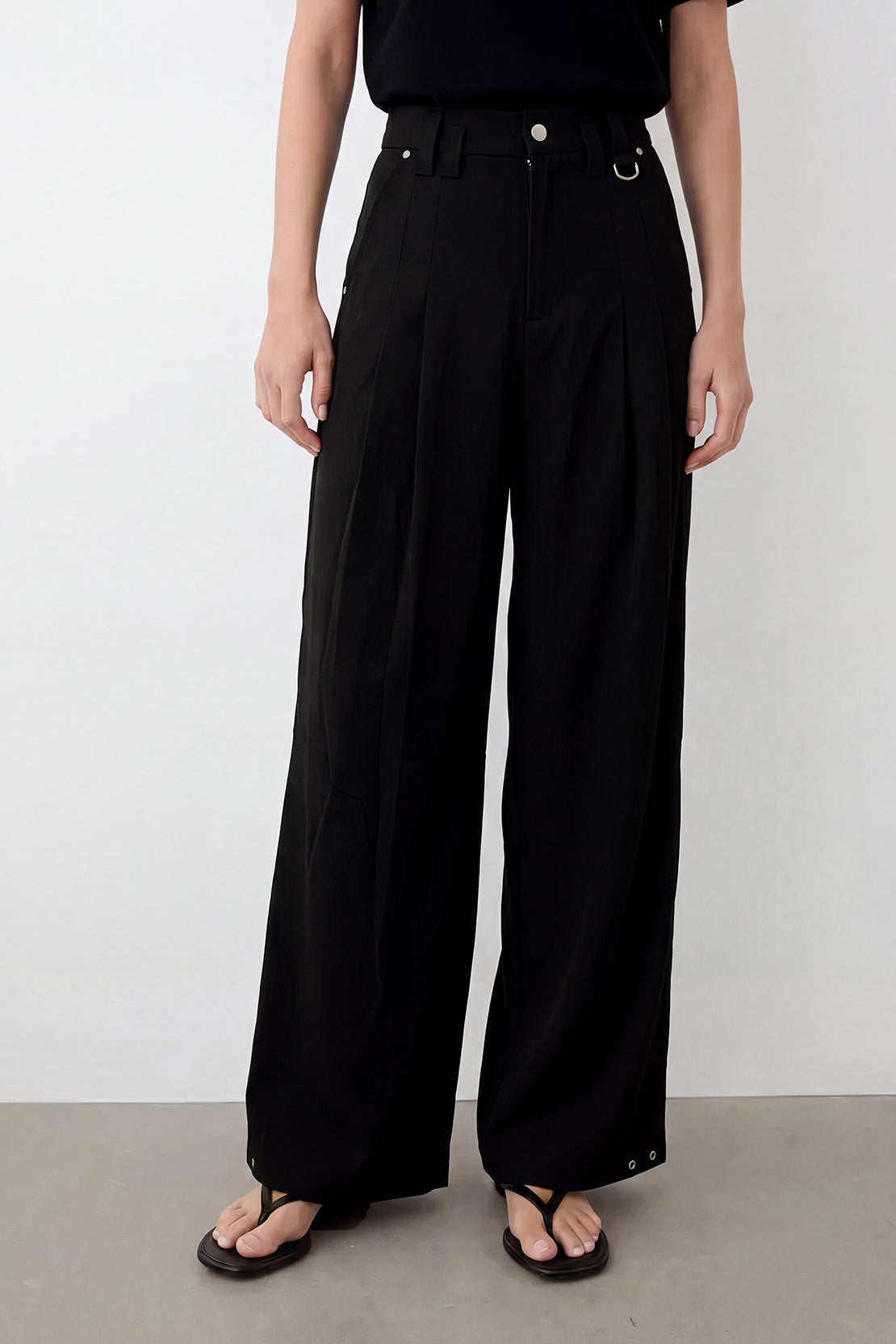 KOKO Signature Weave Wide Leg Buckle Pants – Black