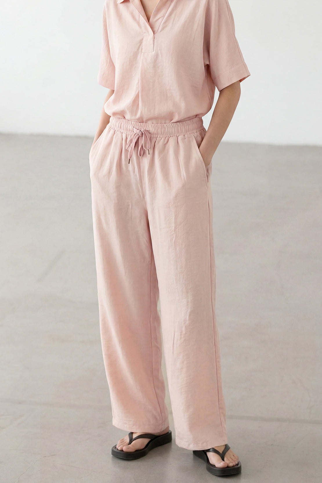 KOKO Cloud Muslin V-Neck Top & Relaxed Pants – light pink
