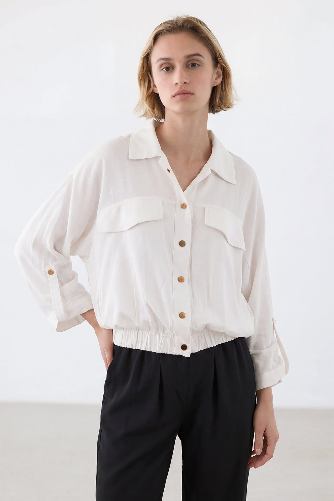 KOKO Mono Linen Button-Down Top – Off white