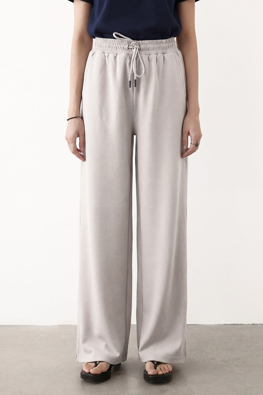 KOKO Modal Blend Relaxed Trouser – Soft Grey