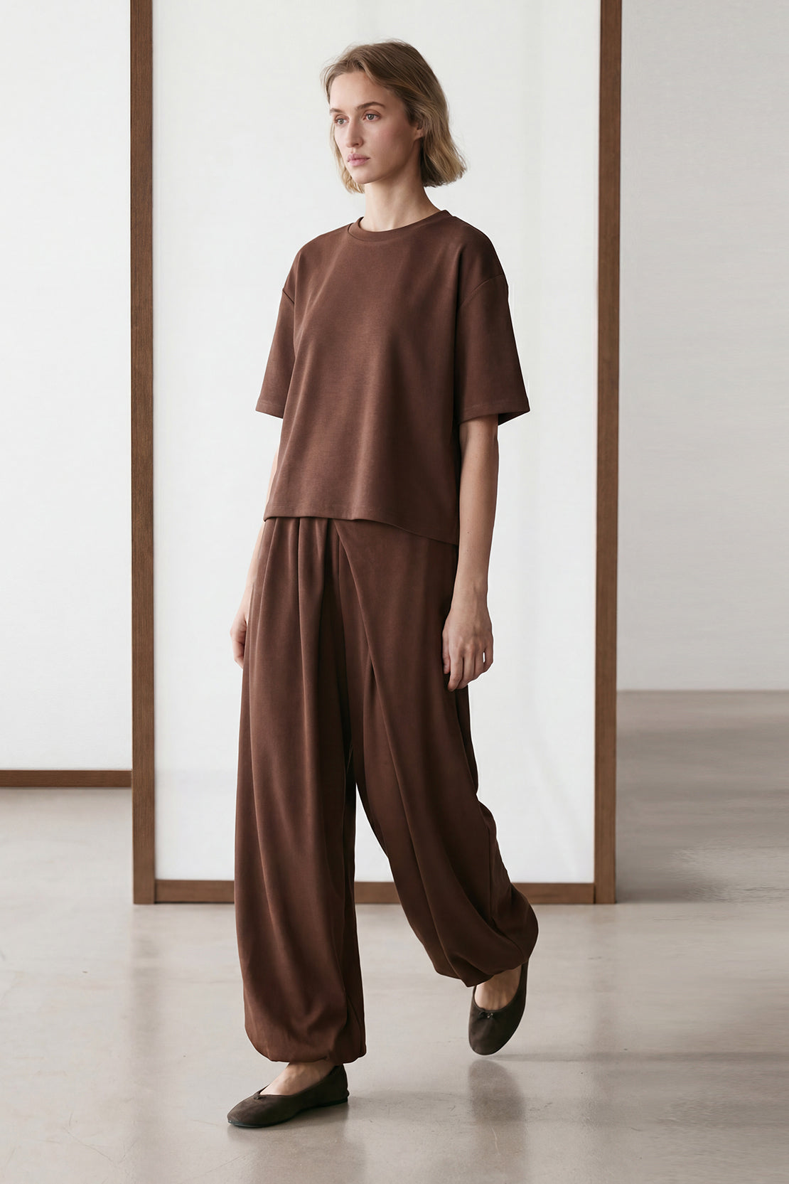 KOKO Sheen Modal Relaxed Crew Neck Top – Taupe