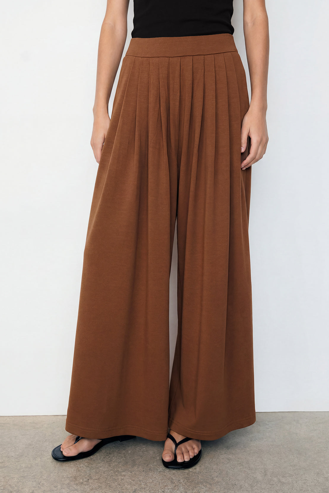 KOKO Modal Blend Pleated Wide-Leg Pants – Brown