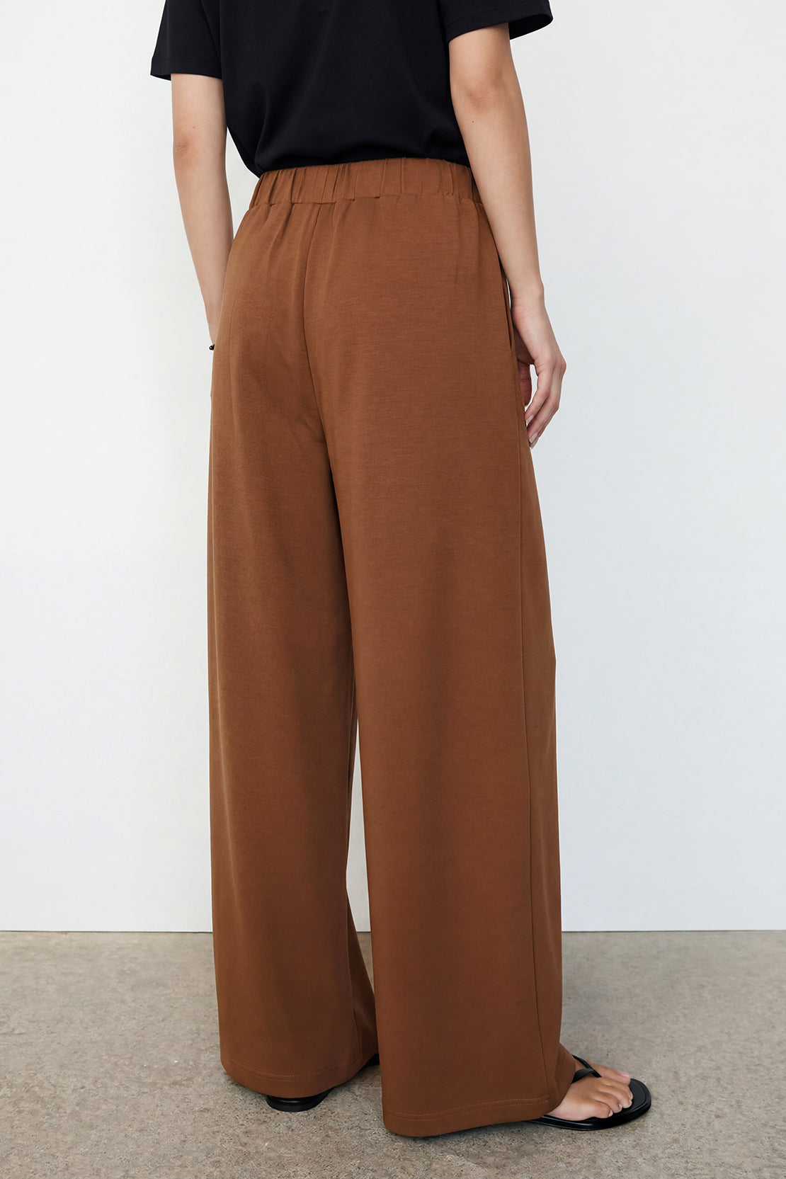 KOKO Modal Blend Pleated Wide-Leg Pants – Brown