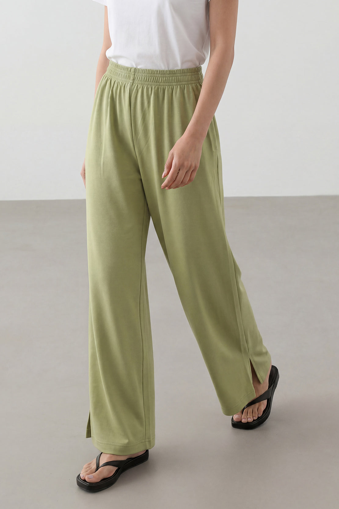 KOKO Modal Blend Effortless Pants – Green