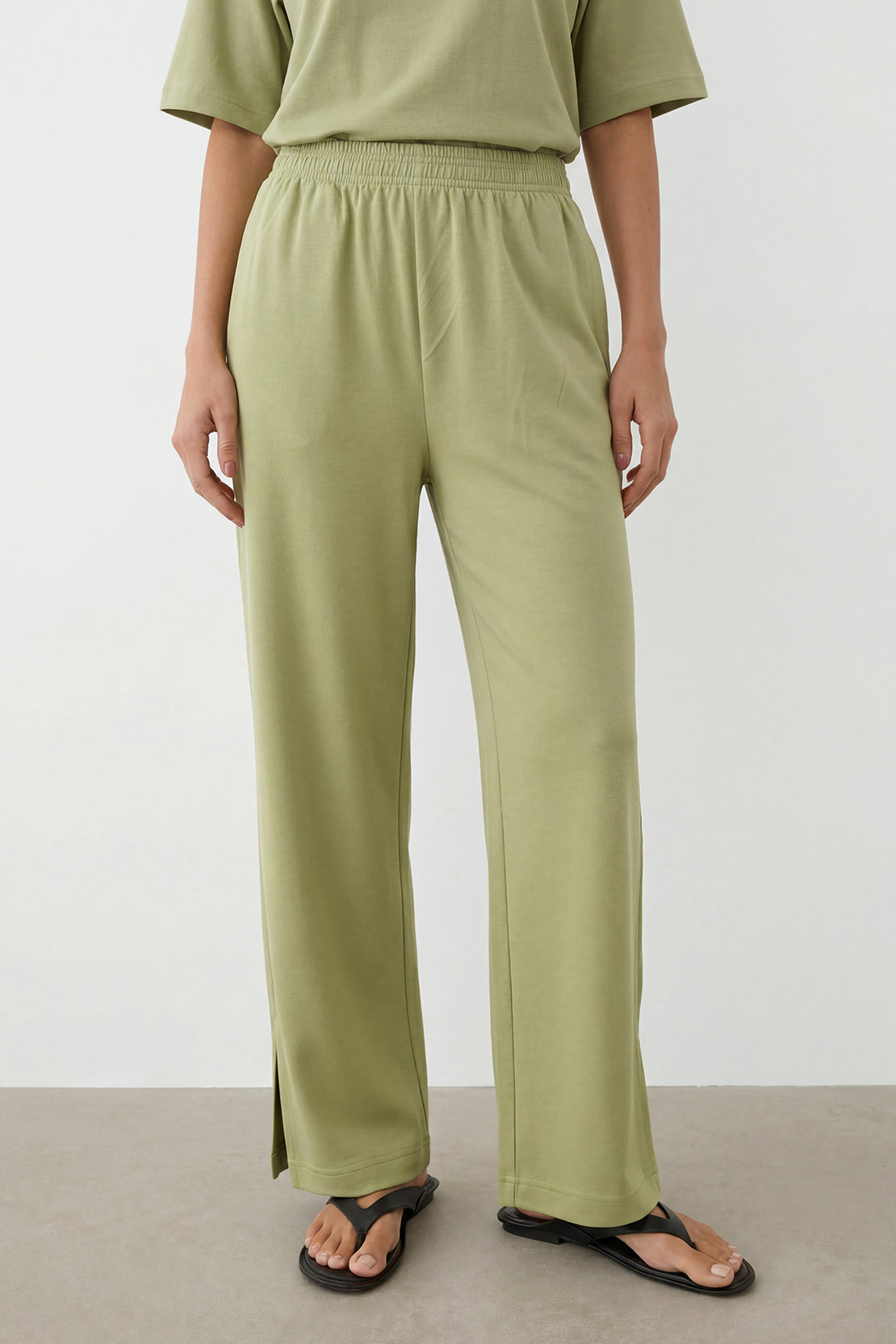 KOKO Modal Blend Effortless Pants – Green