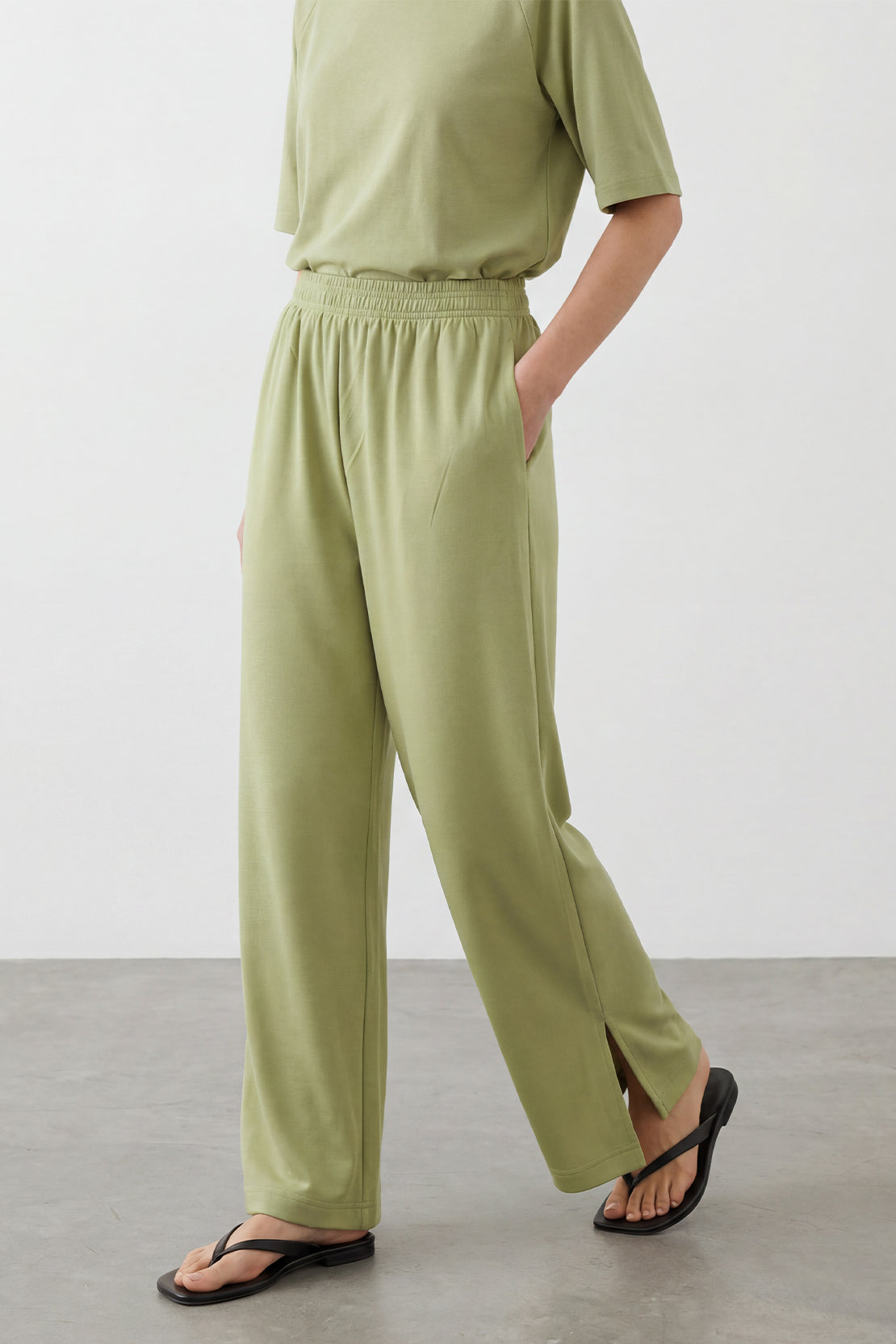 KOKO Modal Blend Effortless Pants – Matcha