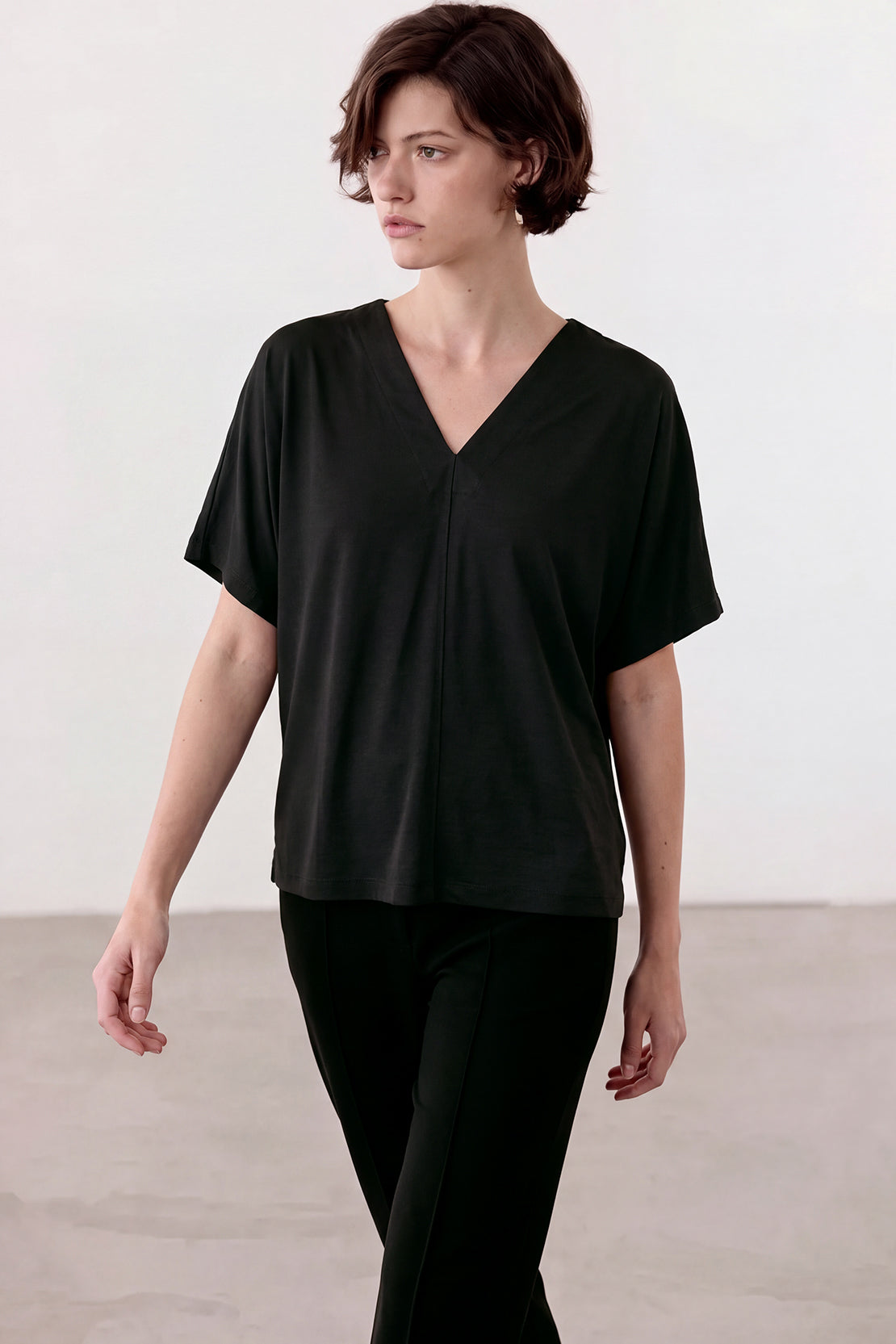 KOKO Silky Muslin Relaxed V-Neck Top – Black
