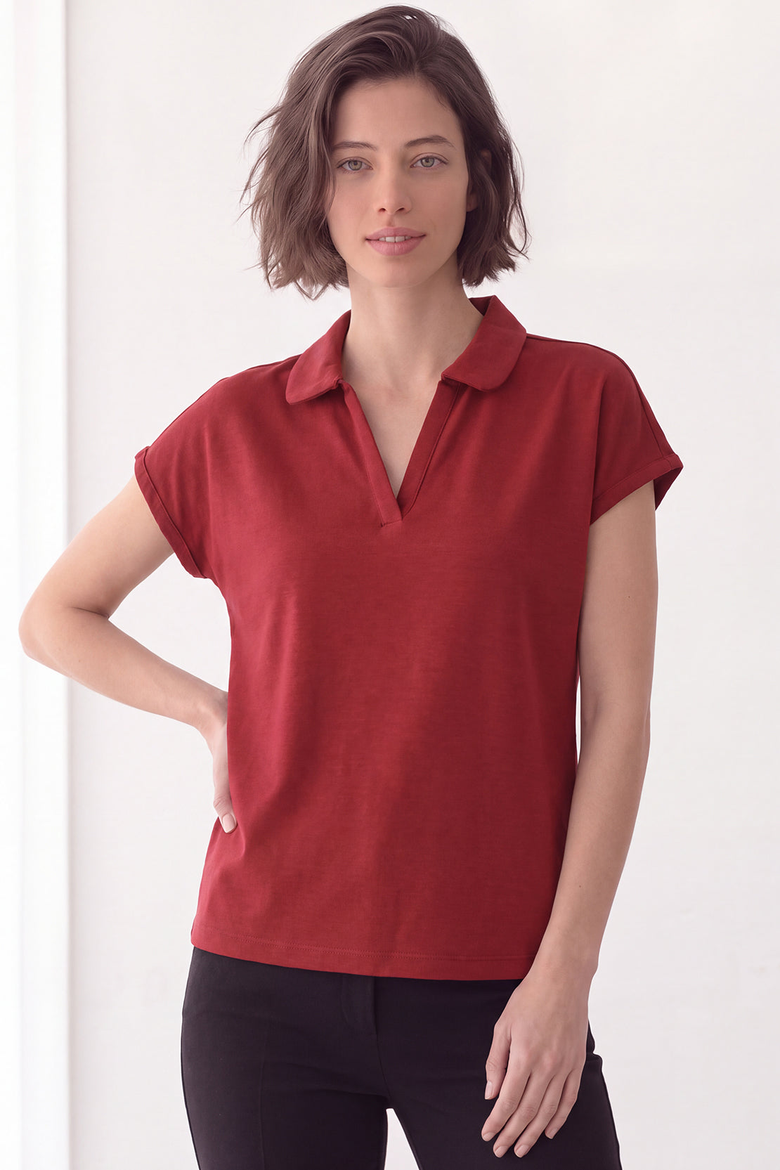 KOKO Feather Cotton Collared Top – Cherry