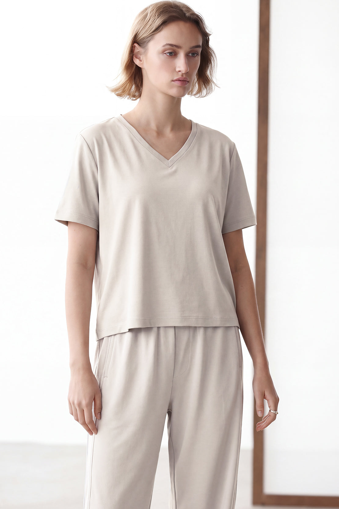 KOKO Sorona Modal V-Neck T-Shirt – Grey