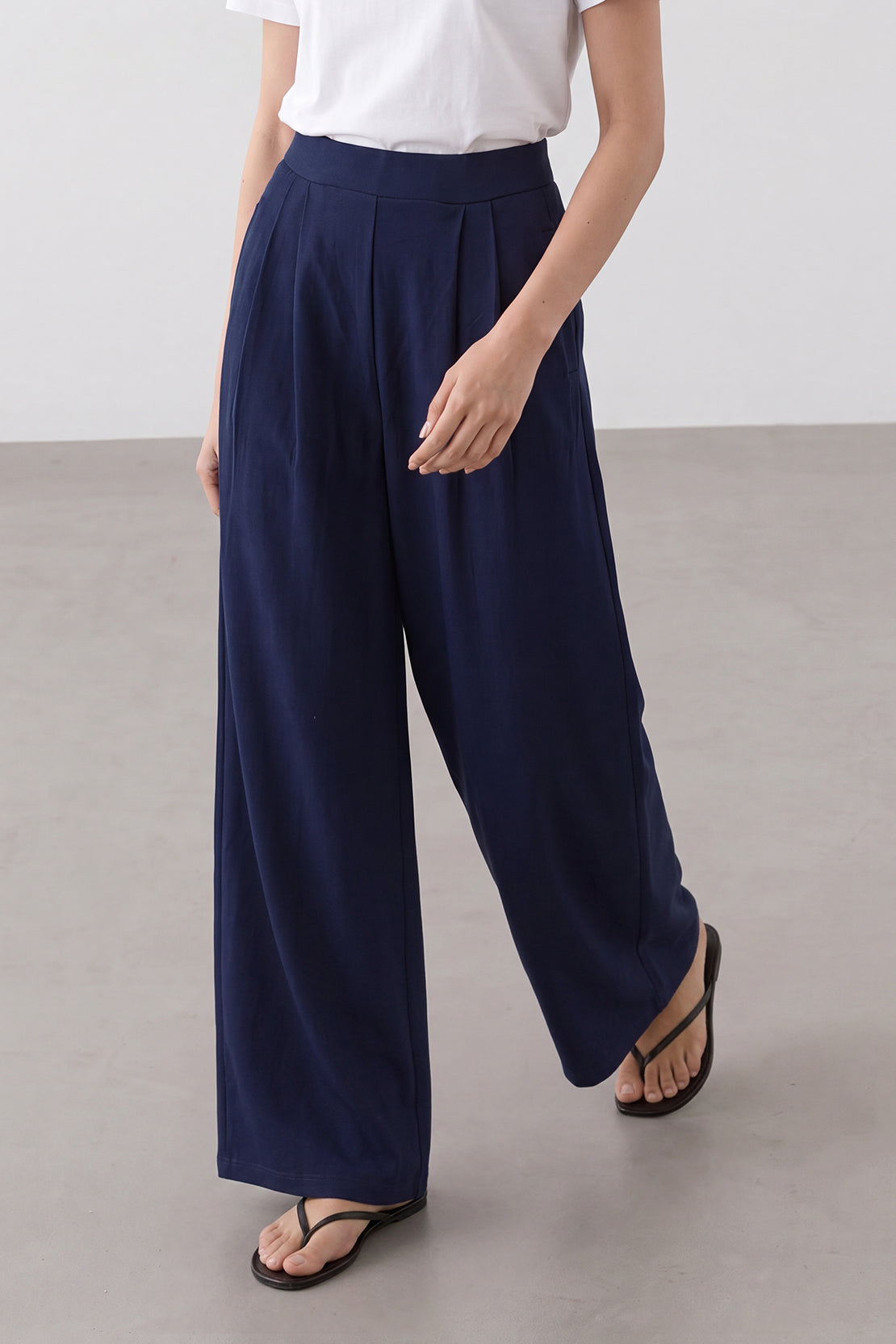 KOKO Modal High-Waist Pleated Pants – Blue