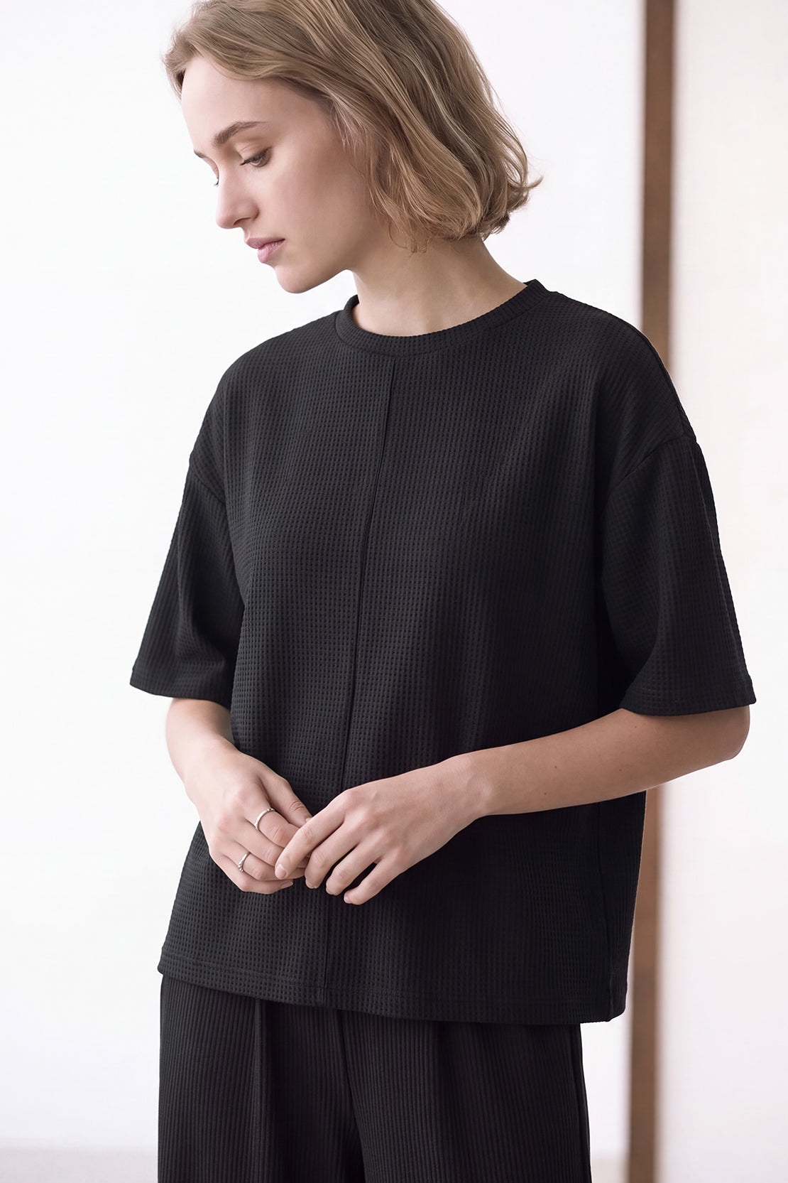 KOKO Structured Knit Drop Shoulder Top – Black