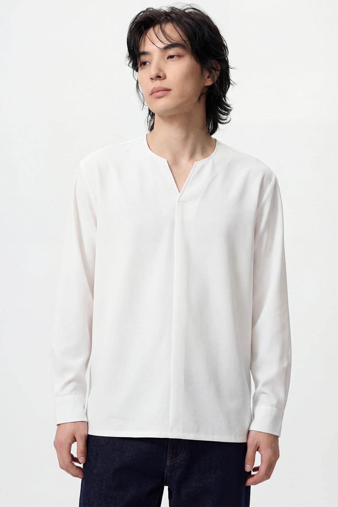 KOKO Pure-Ease Relaxed V-Neck Shirt – Beige,Black & White