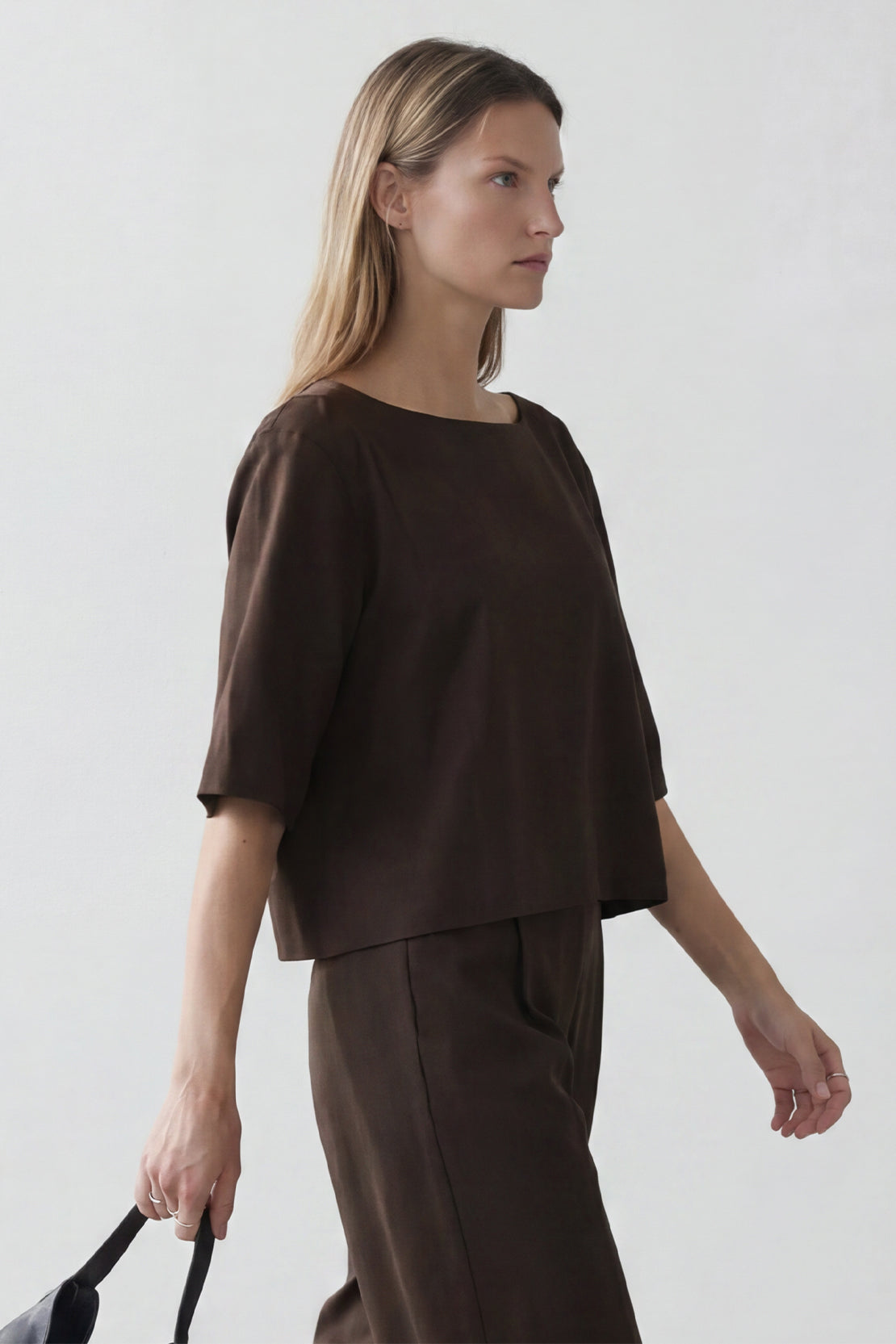 KOKO Pure-Ease Woven Boat Neck Top – Clay