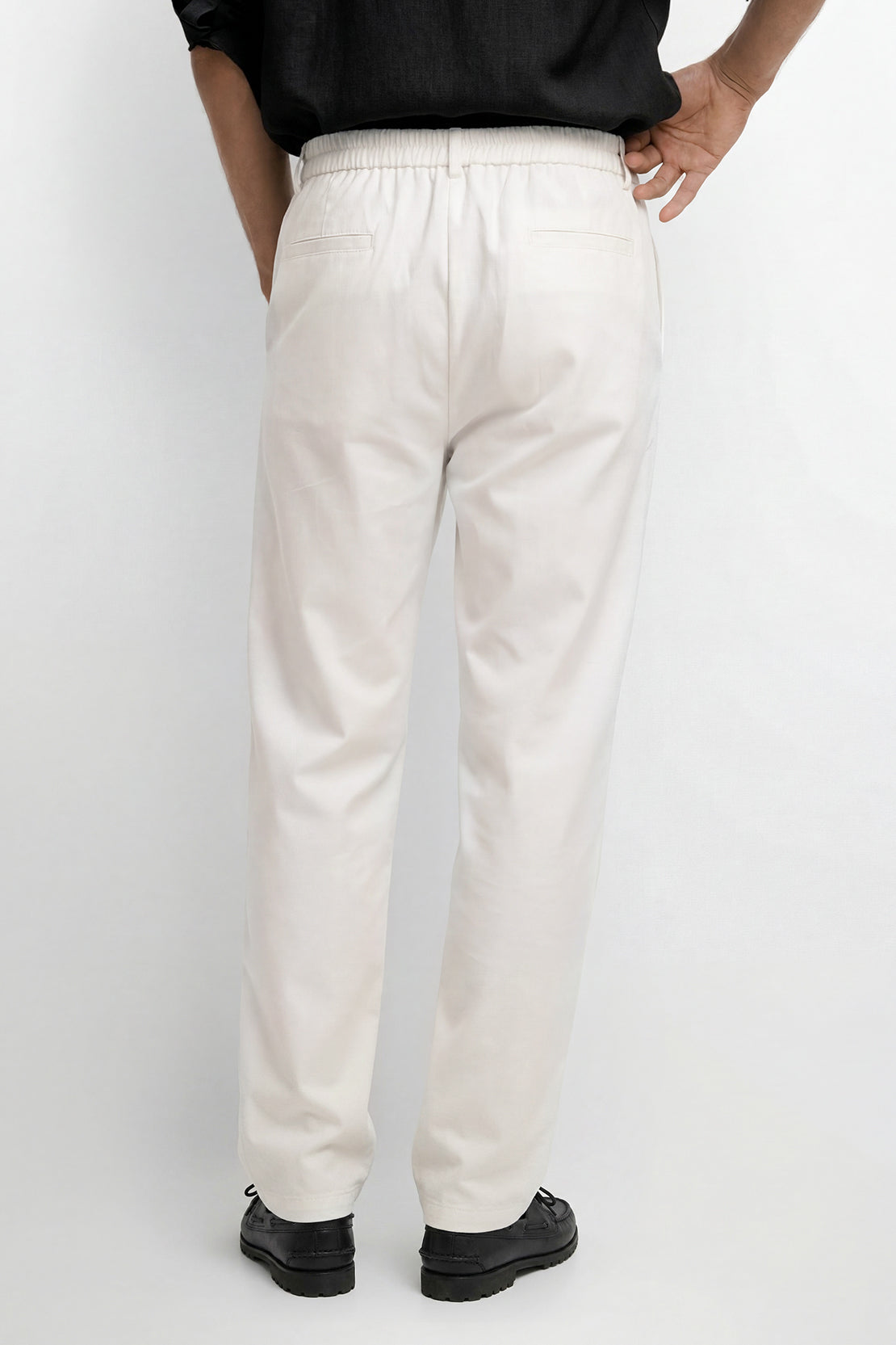 KOKO Light Knit Straight Fit Pants – Off White
