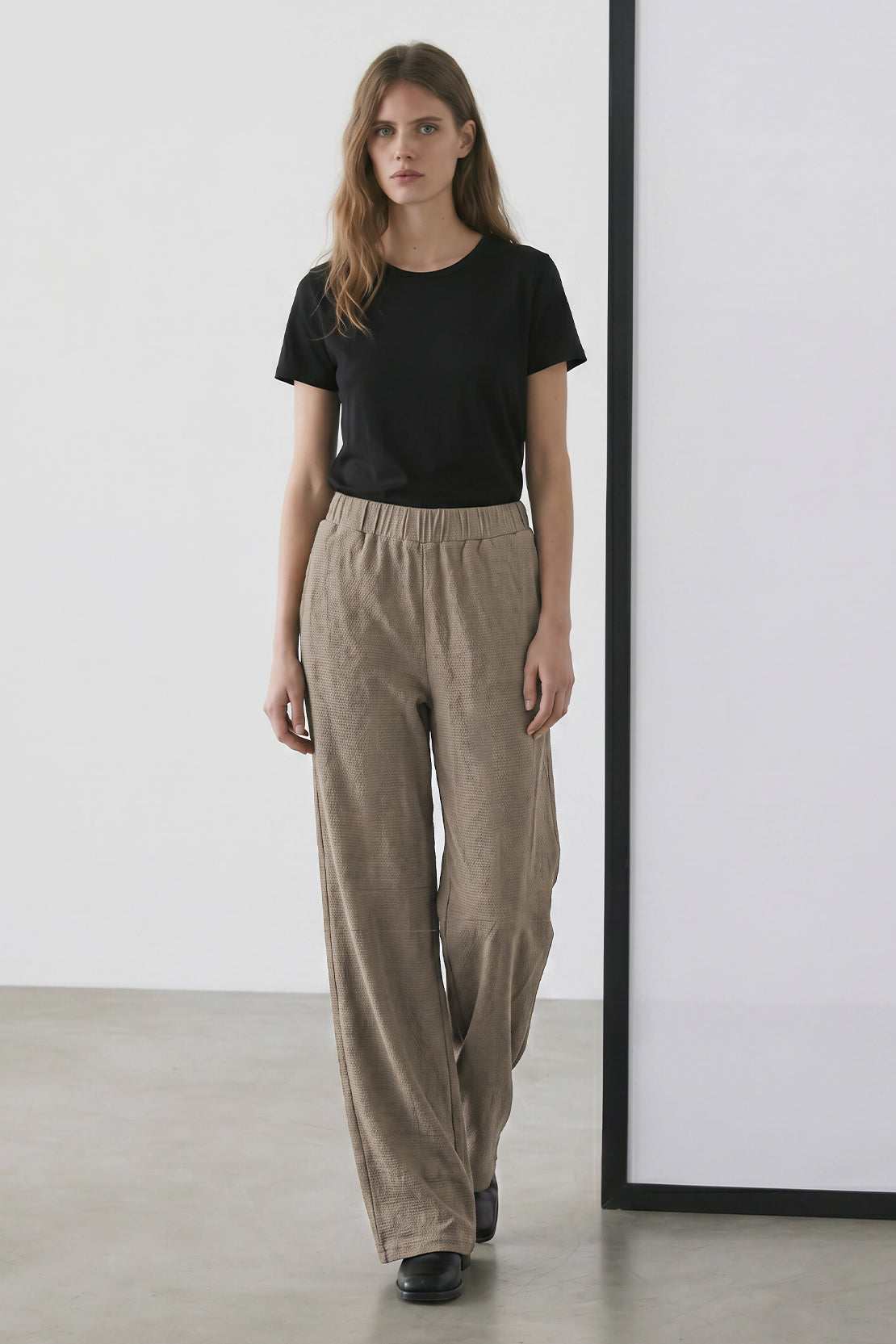 KOKO Textured Knit Relaxed Trouser – Clay