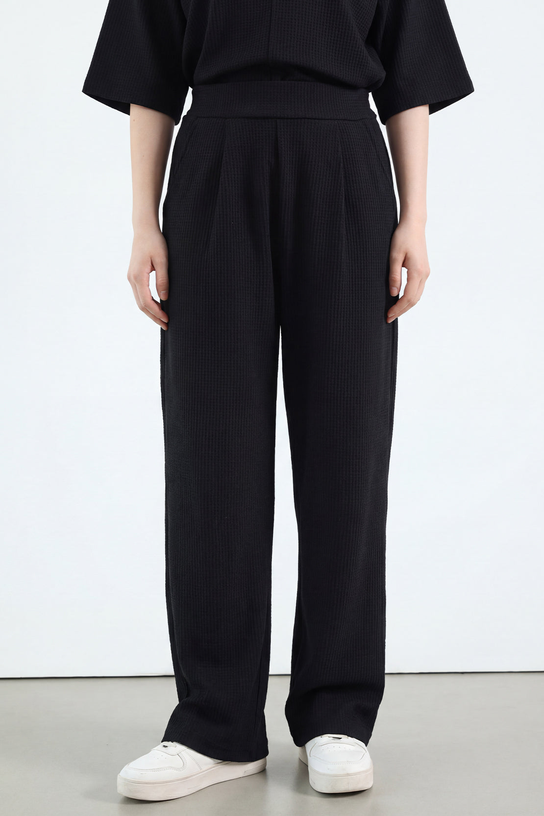KOKO Structured Knit Wide-leg Trouser – Black, Cherry & Olive