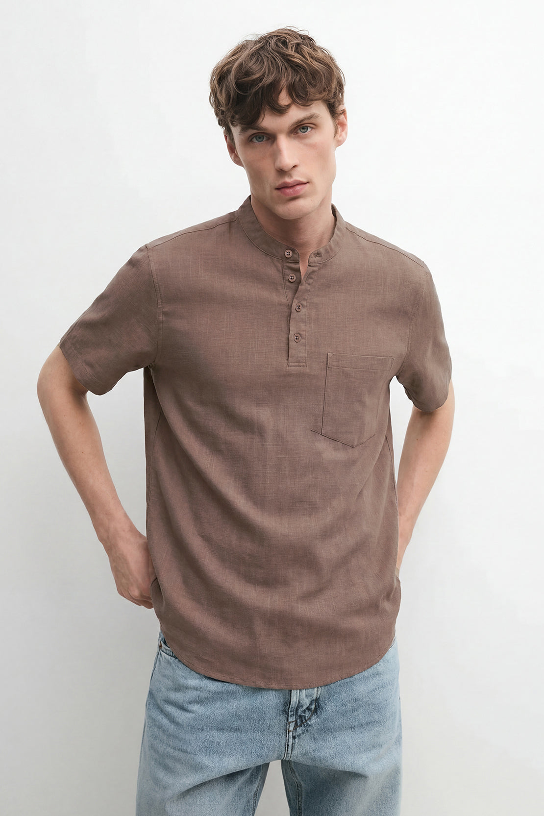 KOKO Structured Linen Henley Neck T-Shirt – Brown
