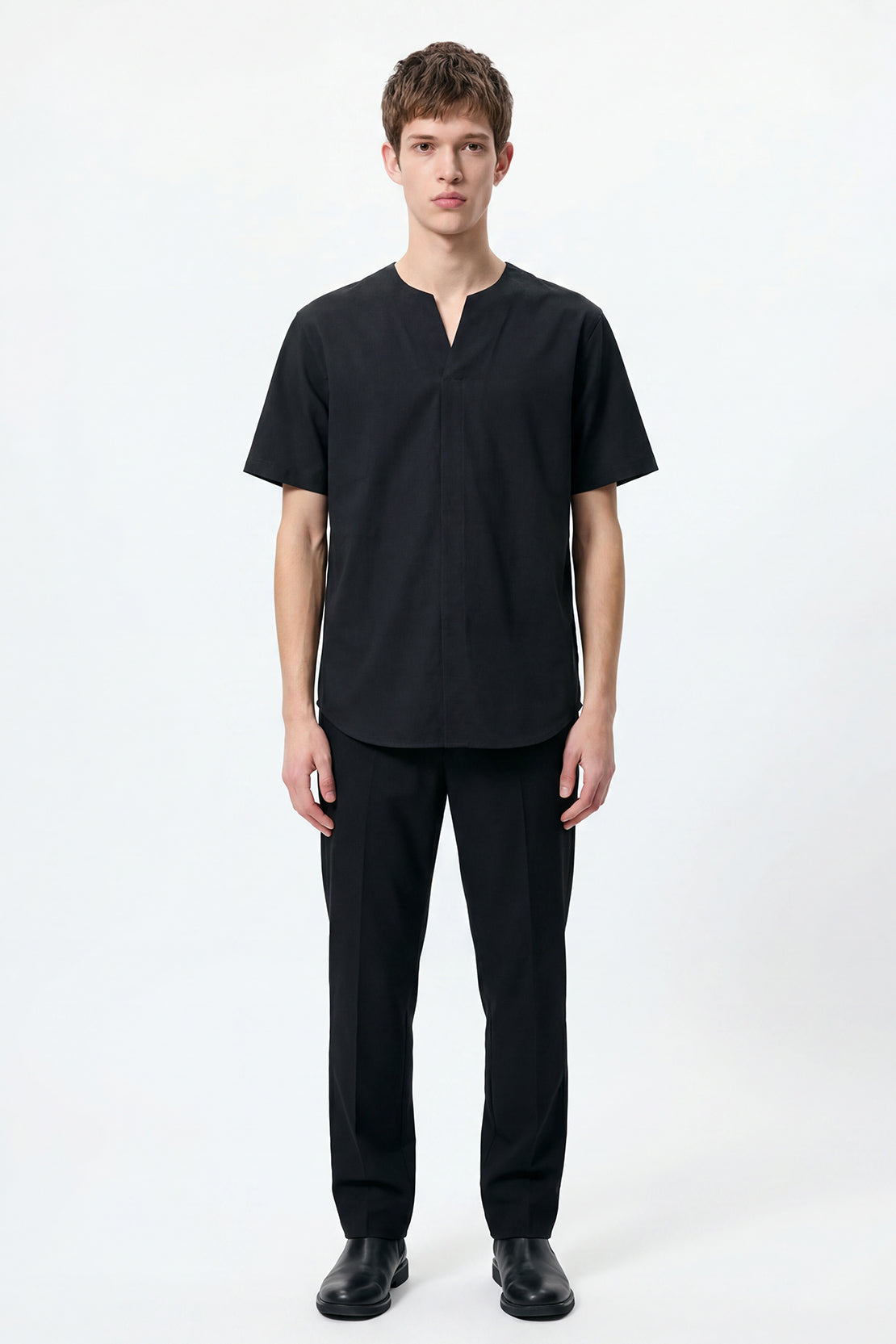 KOKO Air Linen V-Neck T-Shirt – Black