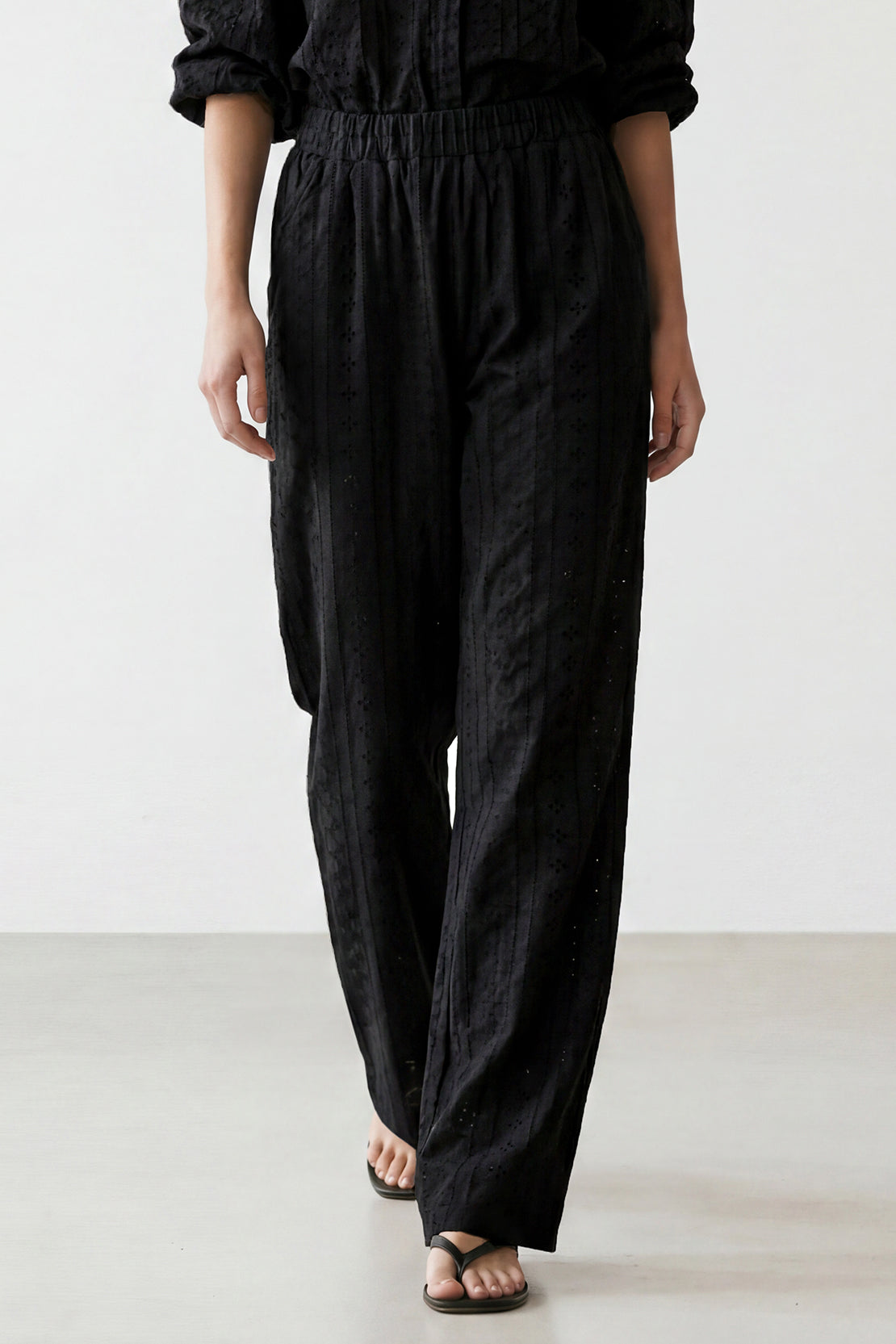 KOKO Nova Knit Ruffled Sleeve Top & Pleated Pants – Black