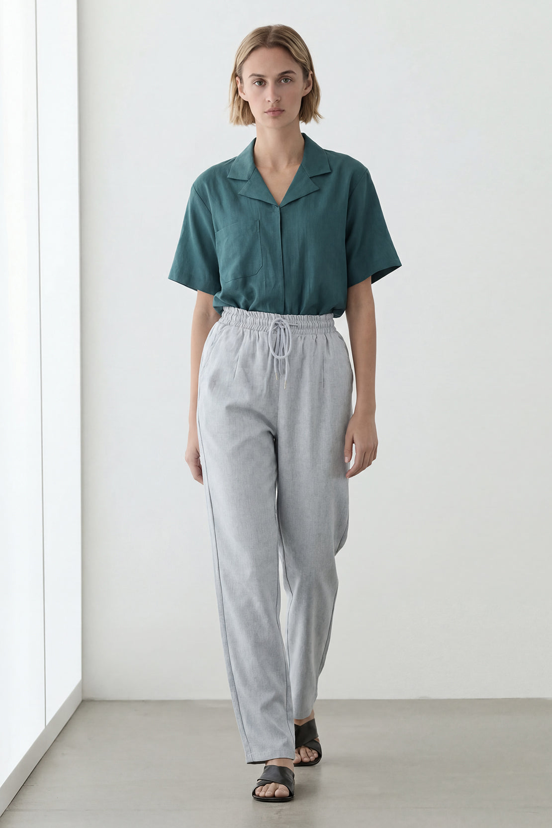 KOKO Cloud Linen Relaxed Drawstring Trouser – Light Grey