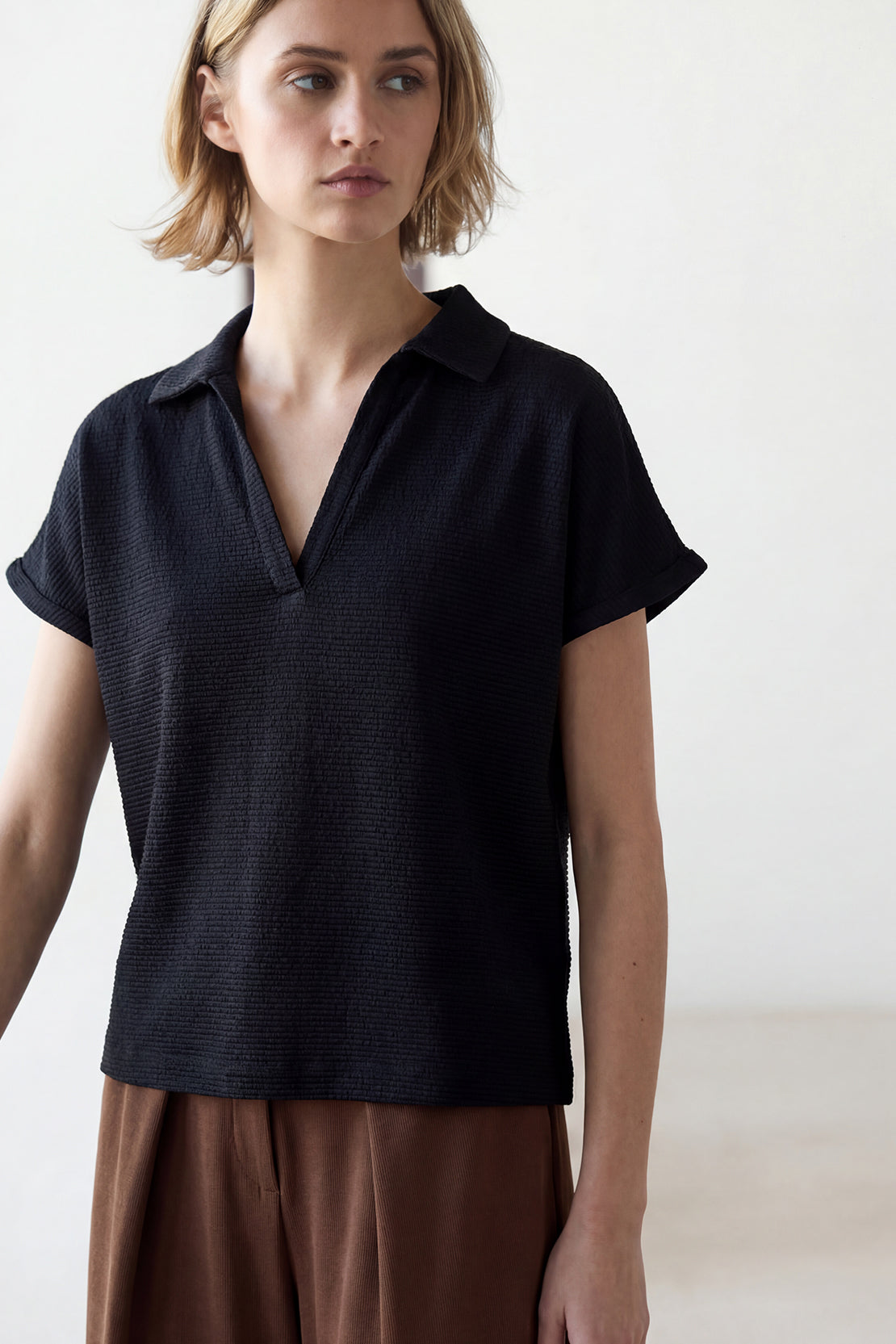 KOKO Textured Knit Cap Sleeve Polo – Black