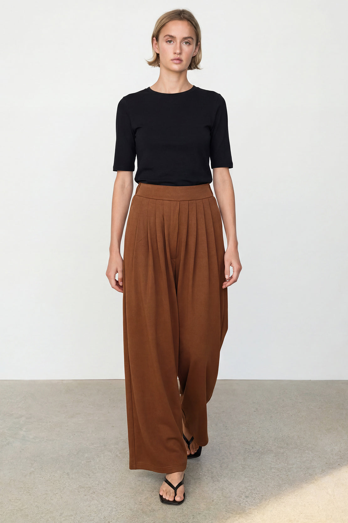 KOKO Modal Blend Pleated Wide-Leg Pants – Brown