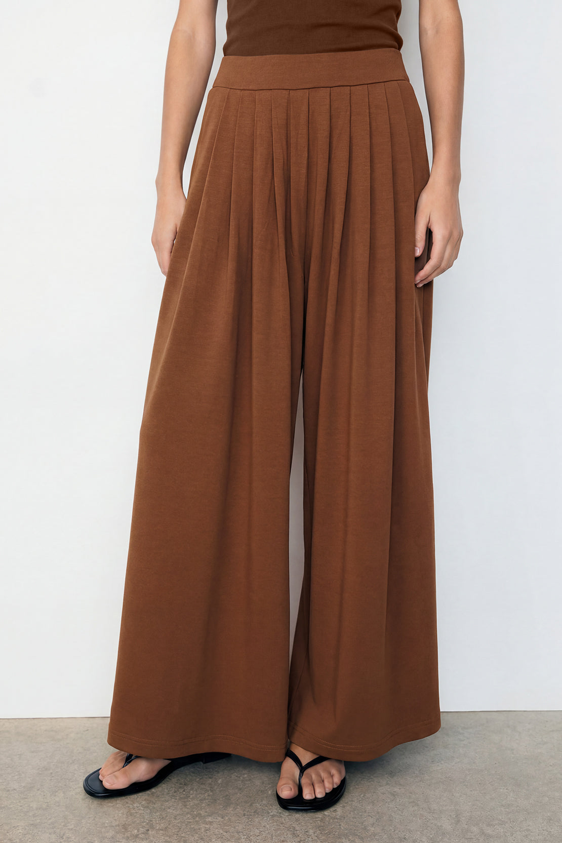 KOKO Modal Blend Pleated Wide-Leg Pants – Brown