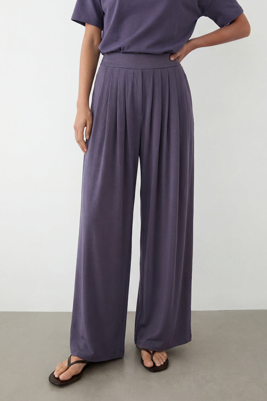KOKO Modal Blend Pleated Wide-Leg Pants – Lavender grey