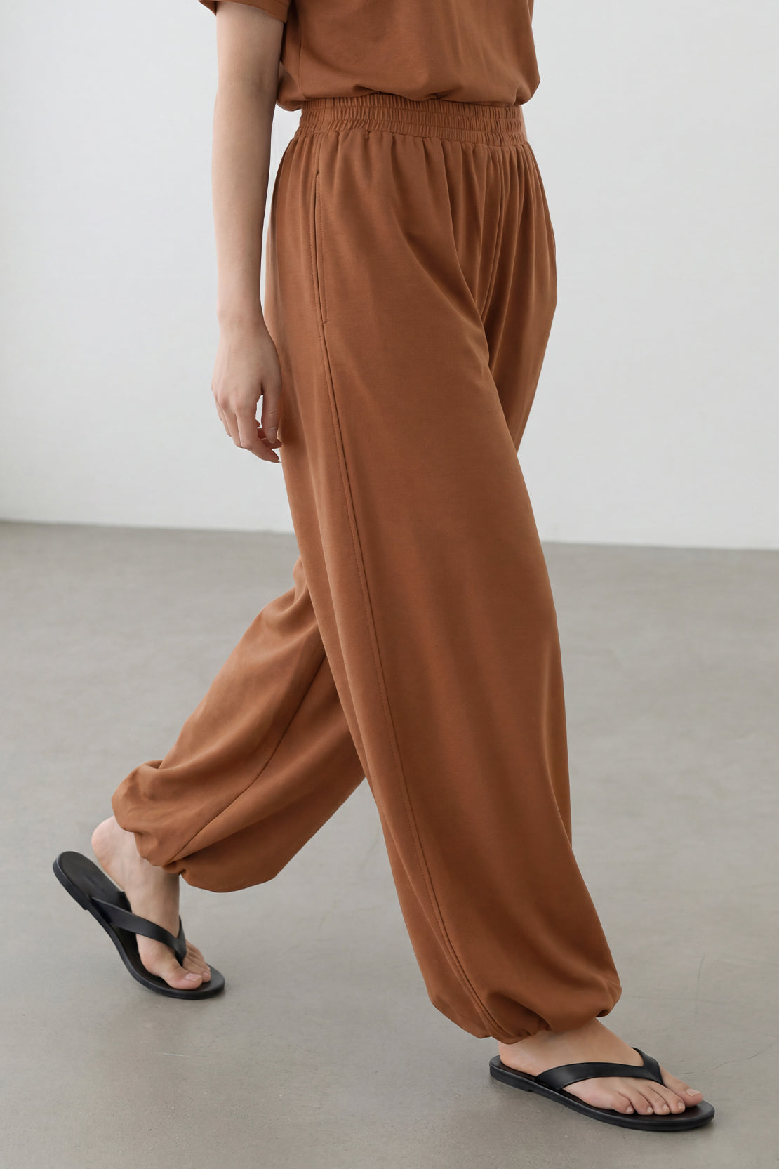 KOKO Modal Blend Balloon Pants – Brown