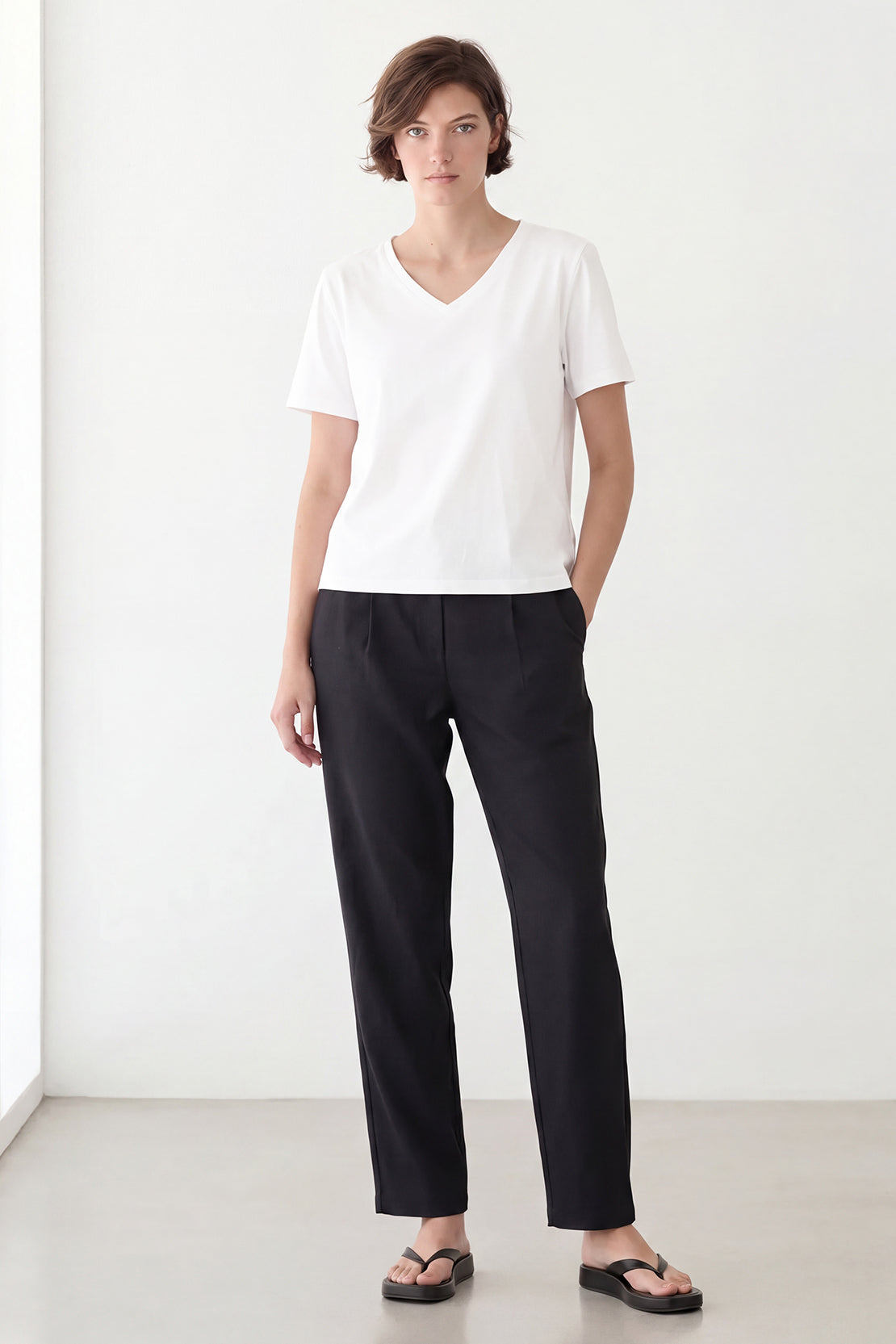 KOKO Sorona Modal V-Neck T-Shirt – White
