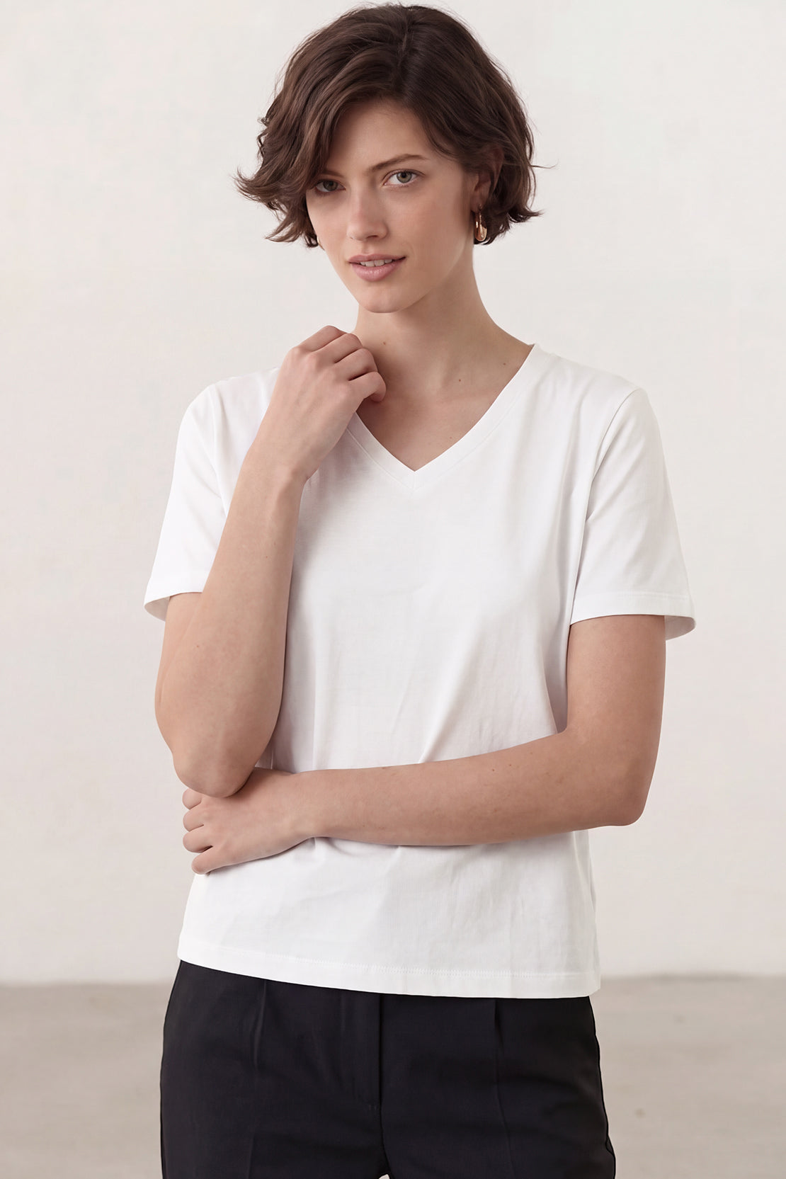 KOKO Sorona Modal V-Neck T-Shirt – White