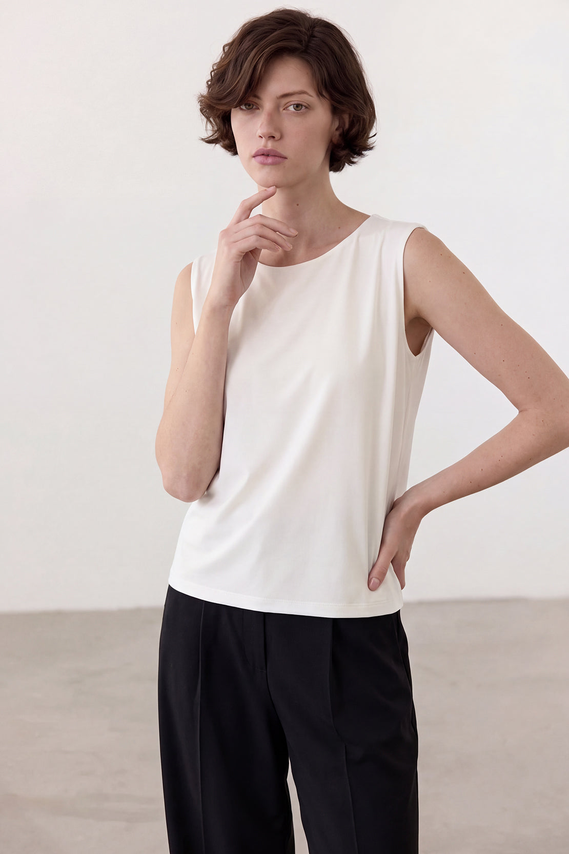 KOKO Airism Relaxed Tank Top – White
