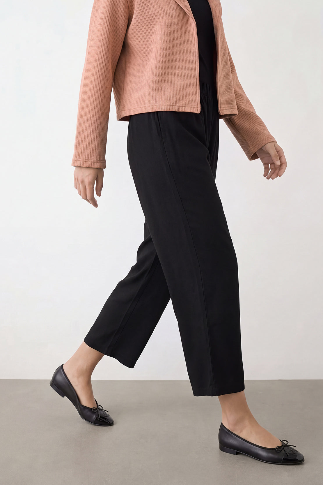 KOKO Air Weave Cropped Pants