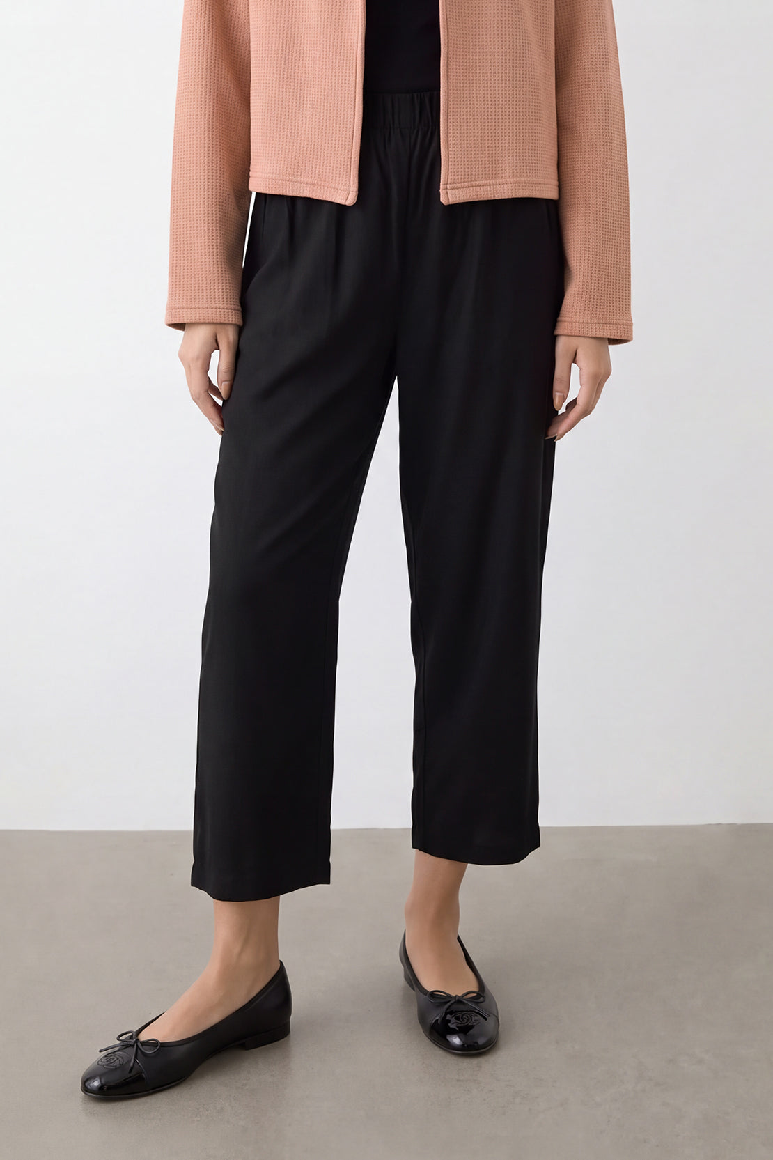 KOKO Air Weave Cropped Pants