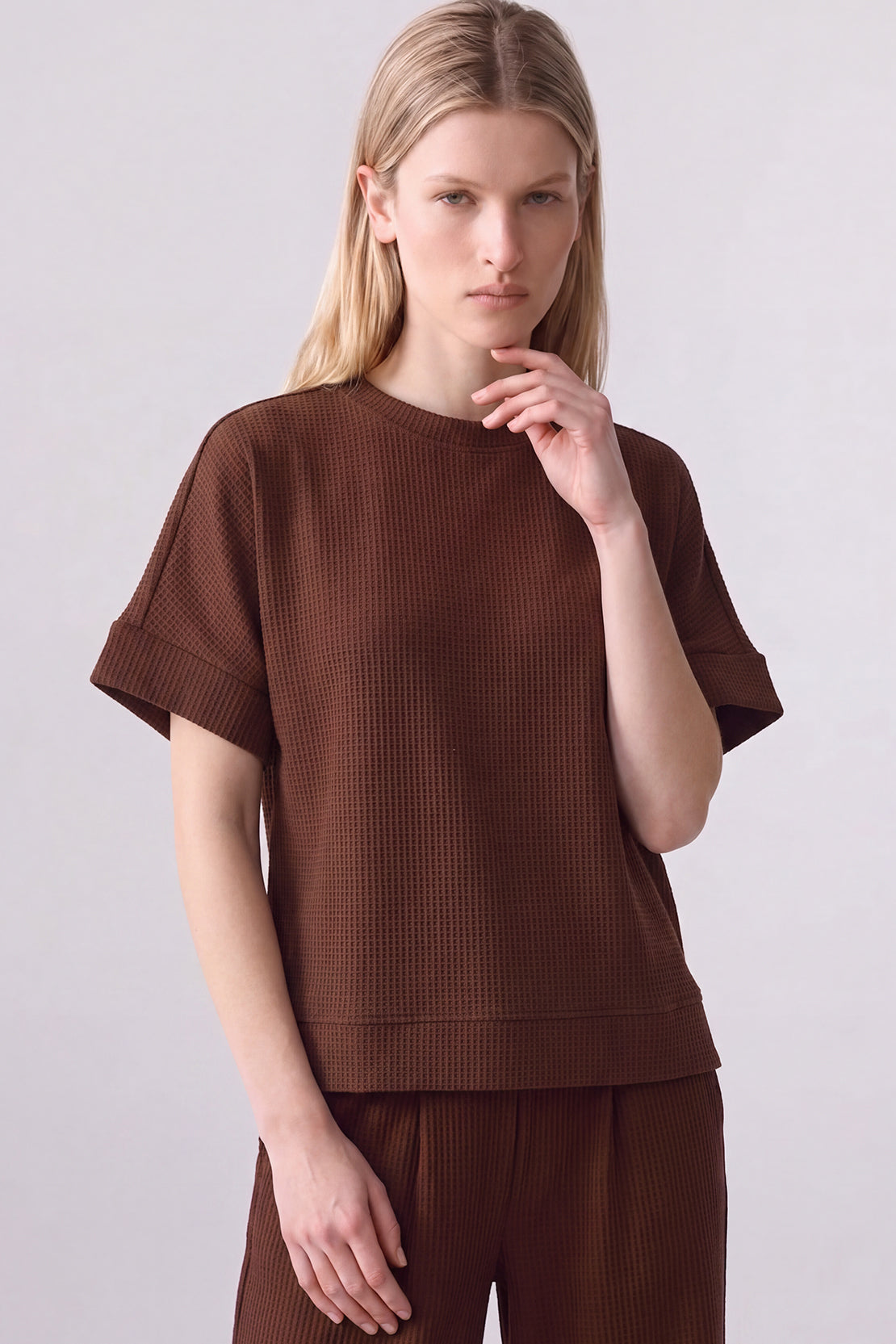 KOKO Structured Knit Relaxed Top – Brown