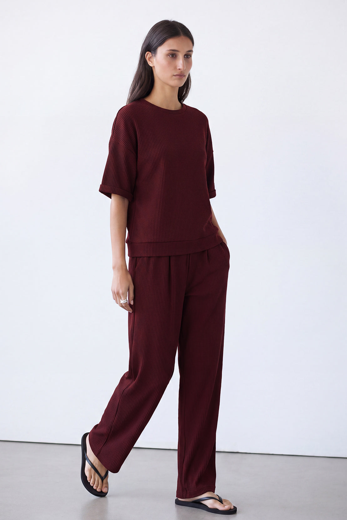 KOKO Structured Knit Drop Shoulder Top – Deep Wine