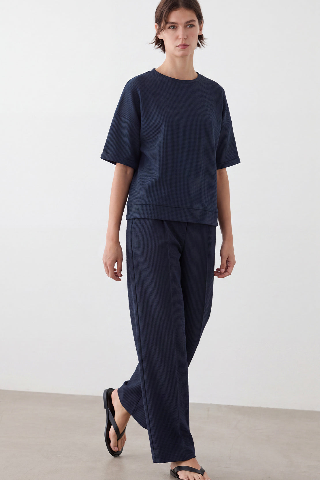 KOKO Structured Knit Drop Shoulder Top – Navy